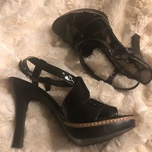 Vera Wang Platform Heels